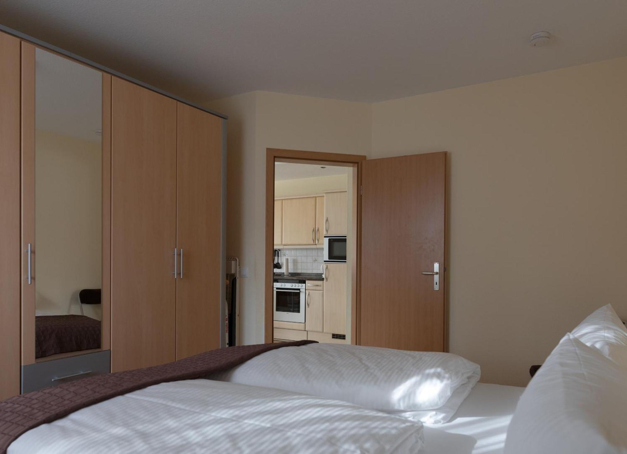 Ferienwohnung Ursula In Der Villa Zum Kronprinzen Direkt Gegenueber Der Saarow Therme Bad Saarow-Pieskow Exterior foto