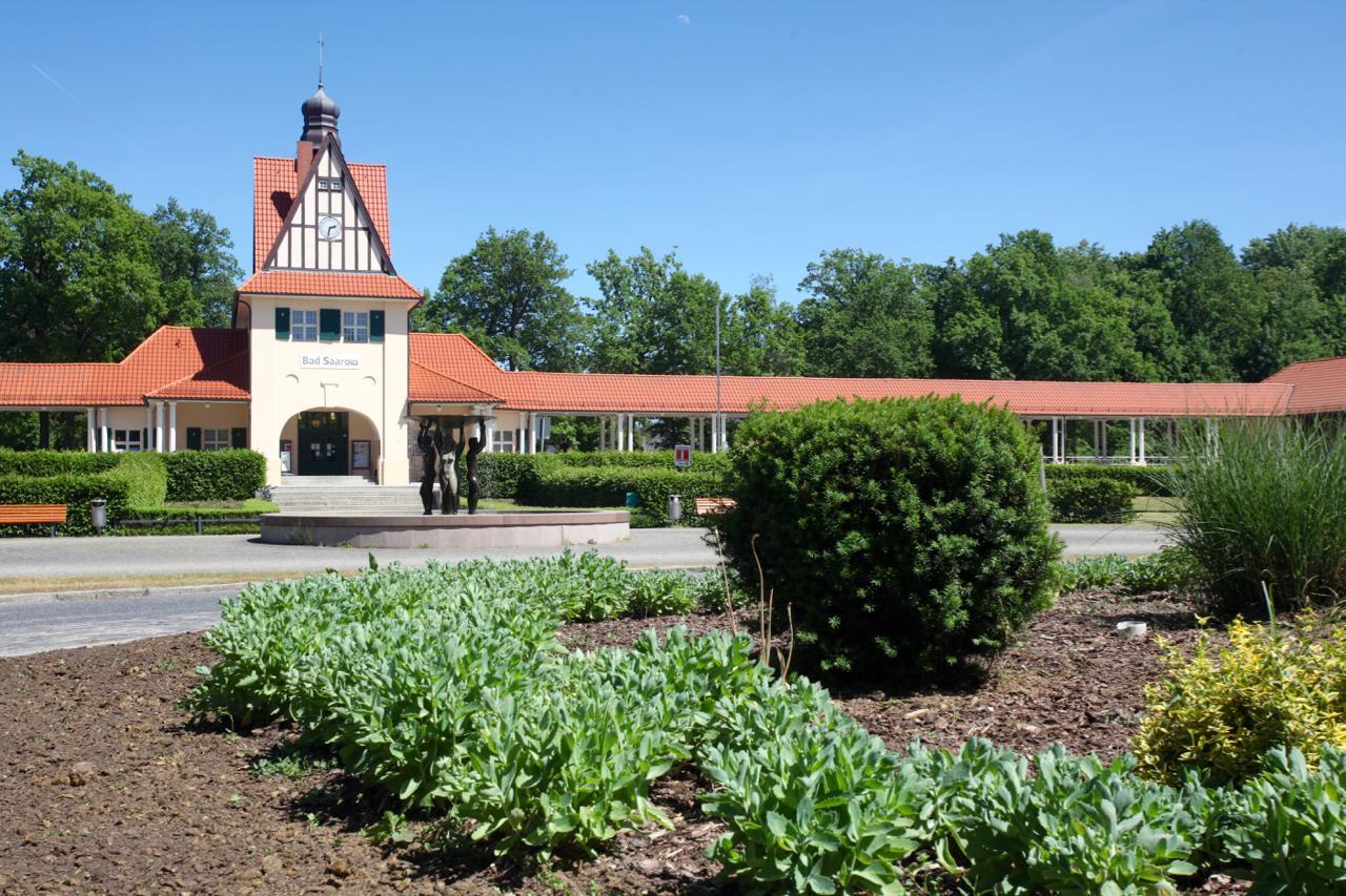 Ferienwohnung Ursula In Der Villa Zum Kronprinzen Direkt Gegenueber Der Saarow Therme Bad Saarow-Pieskow Exterior foto